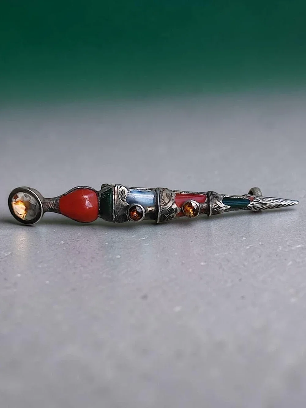 Antique Sterling Silver Gemstone Scottish Kilt Pin